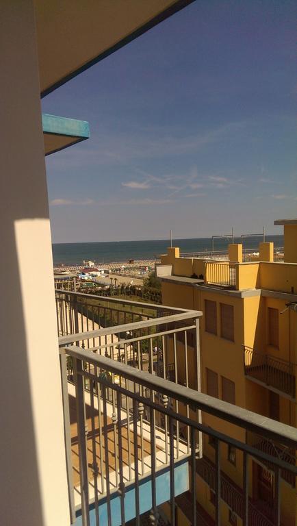 Hotel Real Sottomarina Kültér fotó