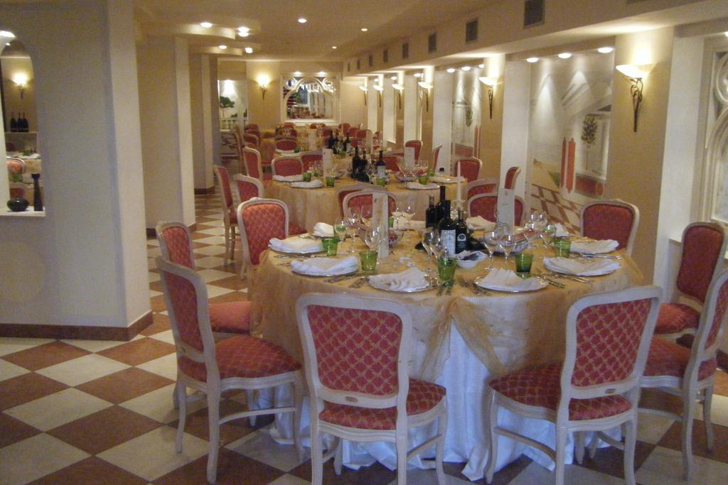Hotel Real Sottomarina Kültér fotó
