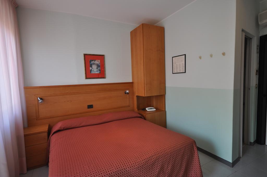 Hotel Real Sottomarina Szoba fotó